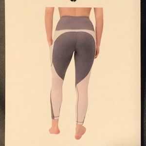 Active Life Color Blocked Mesh Leggings